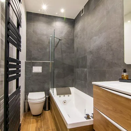 3 Panoramic Sea View